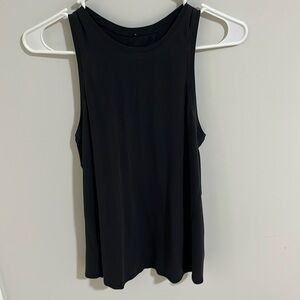 black it’s a tie tank